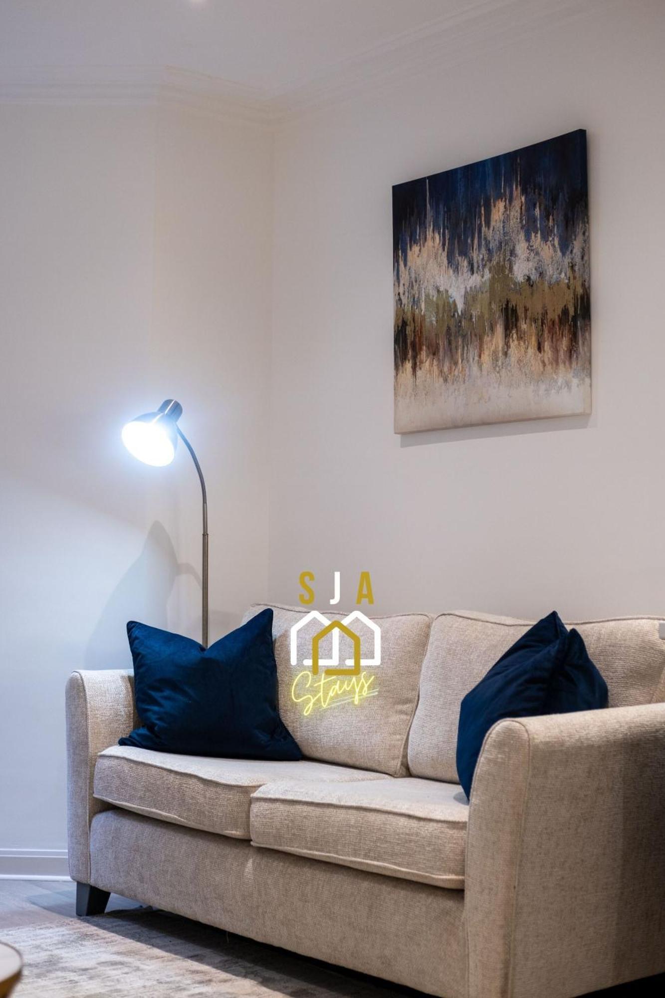 Holburn Hideaway - Sja Stays - Modern 2 Bed Apartment Aberdeen Dış mekan fotoğraf