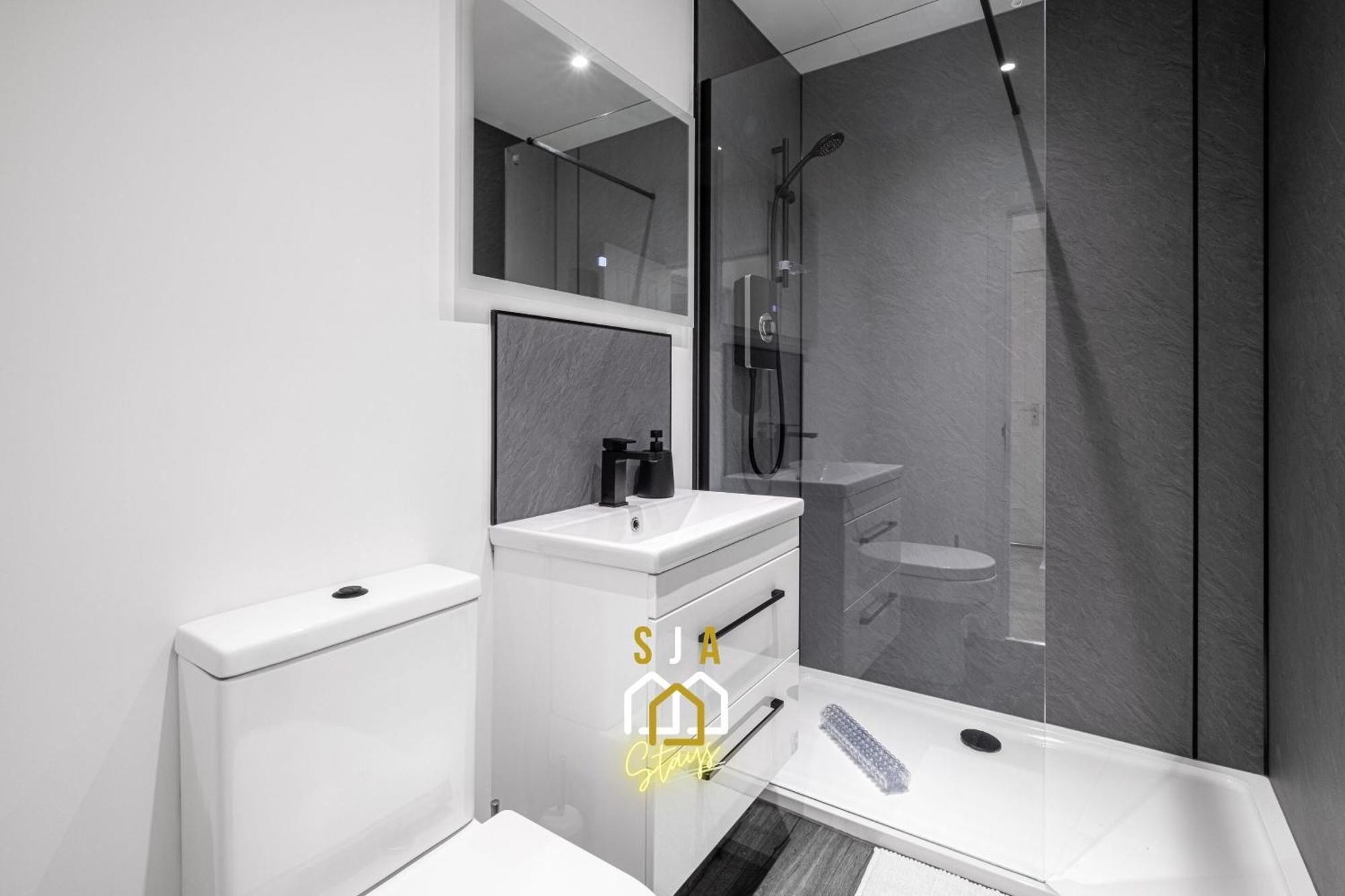 Holburn Hideaway - Sja Stays - Modern 2 Bed Apartment Aberdeen Dış mekan fotoğraf